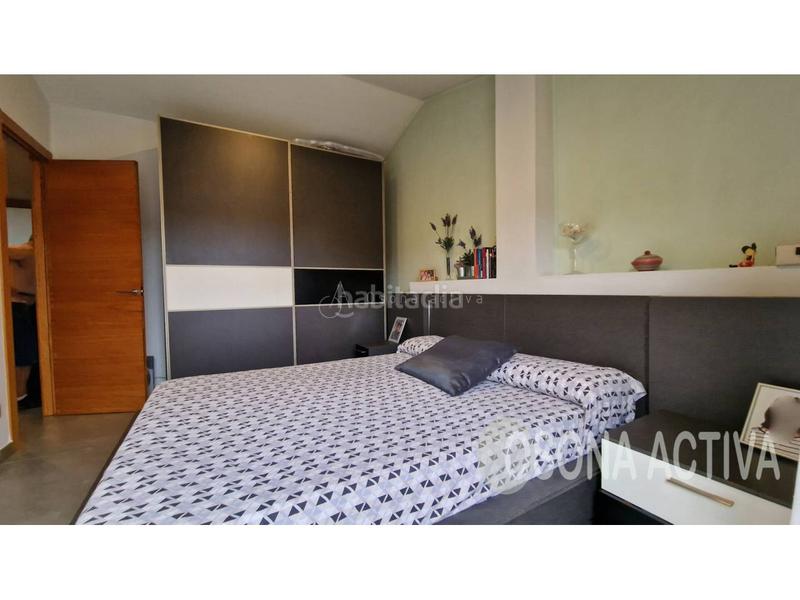 Foto bafd153a-fa3e-4544-8cf8-f21da2ac779b. Dúplex duplex en venta en Centelles