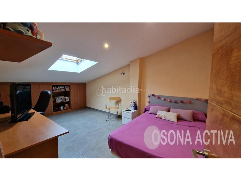 Foto c34c98e9-8bd2-4729-8c84-17ab8f15d88f. Dúplex duplex en venta en Centelles