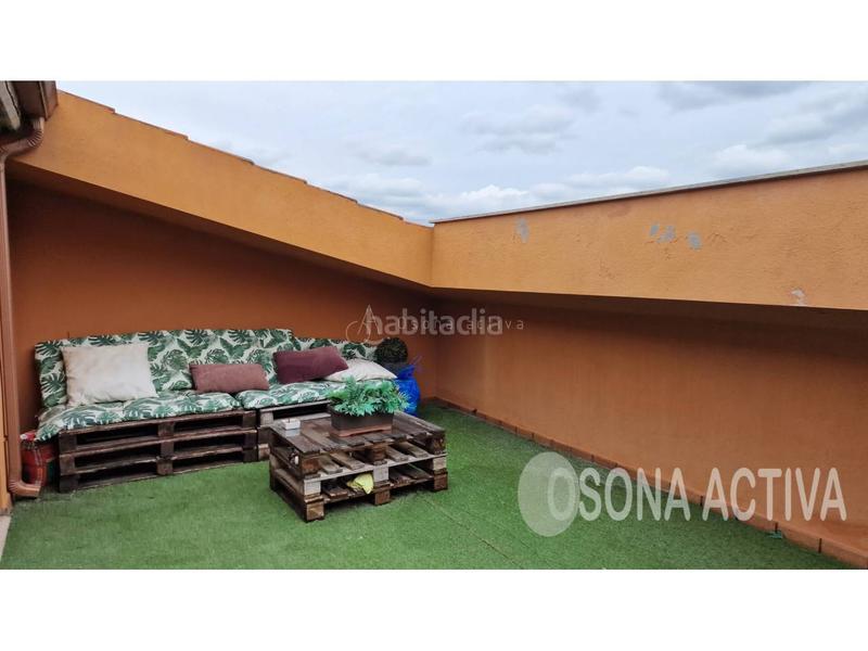 Foto d32e913f-e47f-4cce-98fe-91d21fc98781. Dúplex duplex en venta en Centelles