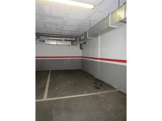Aparcament cotxe  Comptes de centelles. Parking en venta en centelles