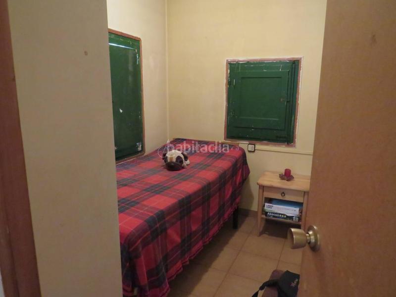 Foto bb2e8a2e-7922-42b8-8bf9-8c356f76da8c. Maison dans Centelles