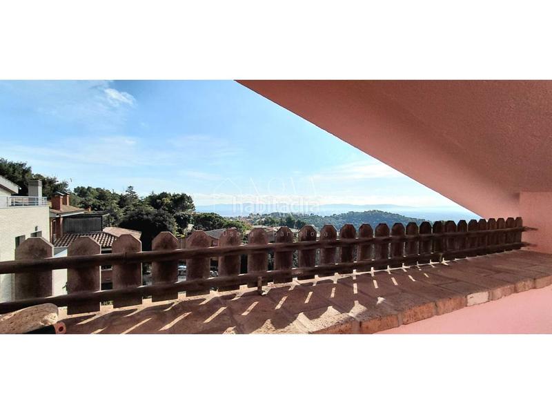 Foto 04e26a55-a93d-4e80-bd85-94fc897e268d. Chalet mit heizung parking in Ametlla del Vallès (L´)