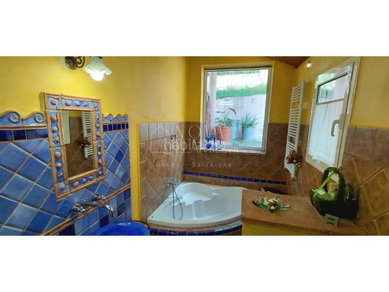 Foto 30193daf-abfb-4b97-a3e7-360328044fe4. Chalet mit heizung parking in Ametlla del Vallès (L´)