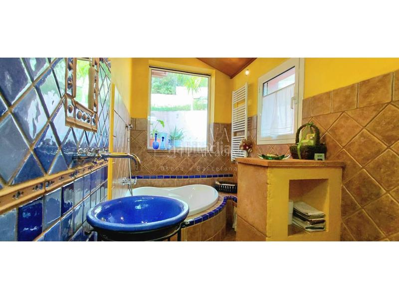 Foto bb390a14-de94-4780-a540-ba9484420831. Chalet mit heizung parking in Ametlla del Vallès (L´)