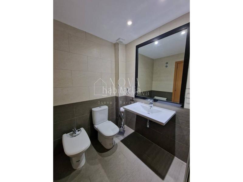 Foto 1ab9719b-f29c-47d7-9758-d2920cce9e63. Pis a Centelles