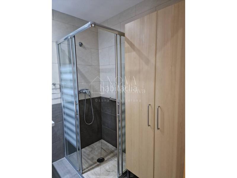 Foto ca04559c-9580-4525-8f33-4551da4ee7f3. Pis a Centelles