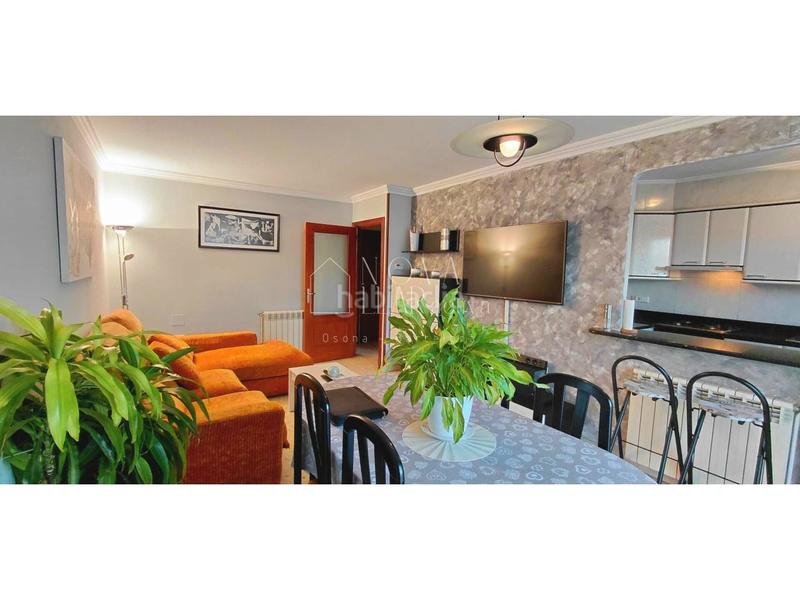 Foto 6082c9c9-352f-416c-a194-c288a42f7af1. Haus mit heizung in Estadi-Santa Anna Vic