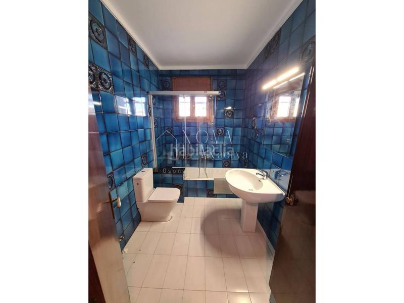 Foto 4affb333-0e8b-4941-a003-fee29dce0ae9. Pis amb calefacció a Estadi-Santa Anna Vic