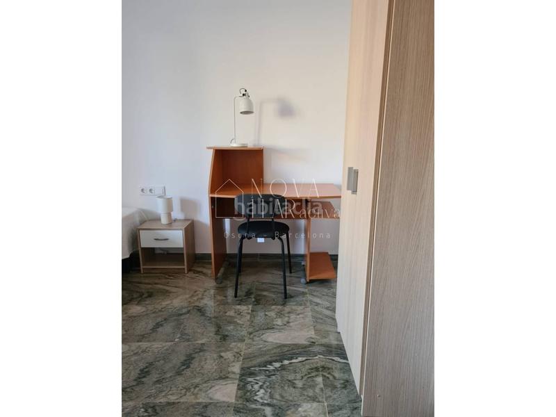 Foto d6389de5-ec2e-426d-9672-054fc3856298. Pis amb calefacció a Estadi-Santa Anna Vic