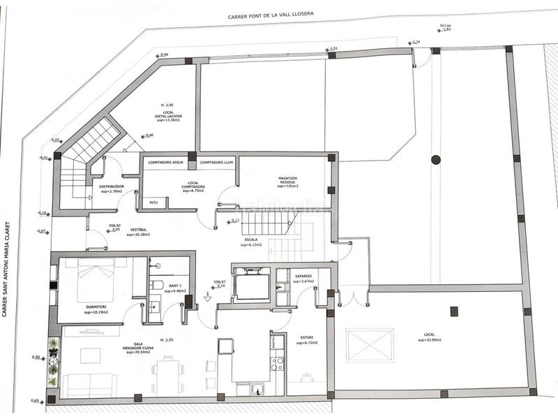 Foto f8ea46ee-7342-4eb0-8393-26e9e796ce2c. Edificio in Balenyà