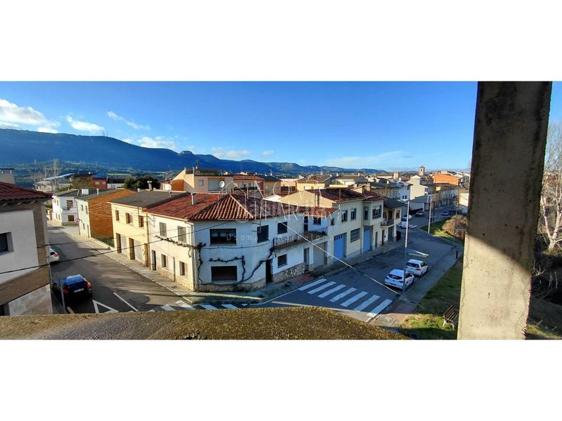 Foto d80e6051-7e33-44ab-bb21-ad999c060707. Pis amb aparcament a Balenyà