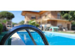 Chalet in Santa Eulàlia de Ronçana. Casa en venta sta. eulàlia de ronçana