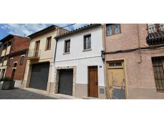 Maison jumelée  Calle fortuny. Casa en venta a reformar centelles