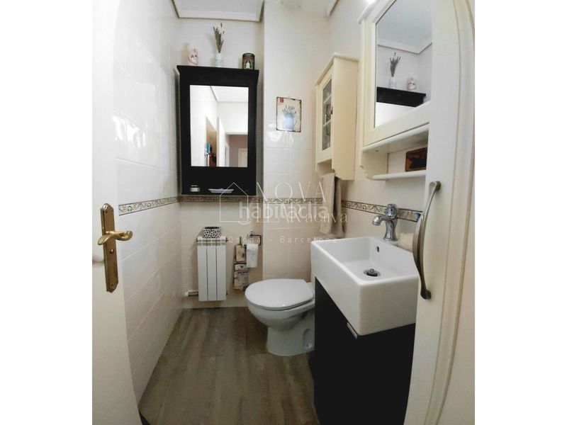 Foto 8f051a6c-584f-4cf1-bbb1-e5436e7b05d1. Casa adossada amb calefacció aparcament a Centelles