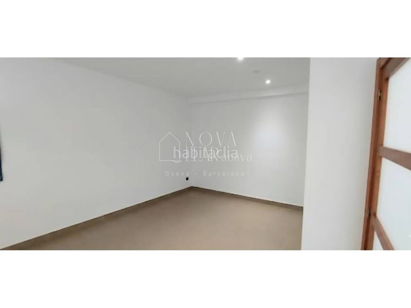 Foto 7fc34512-4b2d-4f52-815e-d9eb1aa0b482. Pis a Centelles