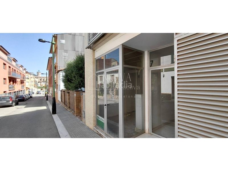 Foto 50760d09-5544-4dd9-9d8d-7deb1fbb4183. Local comercial a Centelles