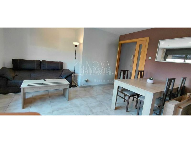 Foto 85178f8b-2e3a-4628-8726-db297fa5c3a0. Casa adossada a Centelles