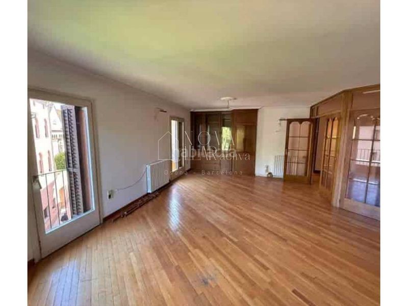 Foto b2e1eb94-0afb-4759-9e3f-6161590e5712. Dúplex duplex en venta en Centre Vic