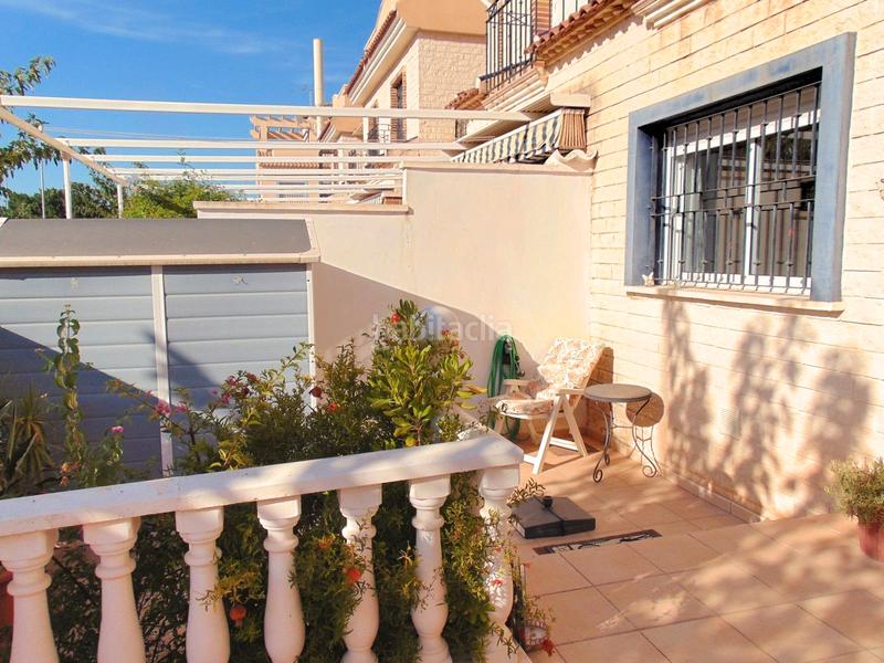 Foto 3691ba4d-8207-4dd2-8e29-f9c8a3b0bc42. Reihenhaus in avenida del mare nostrum 57 in El Mojón Pilar de la Horadada