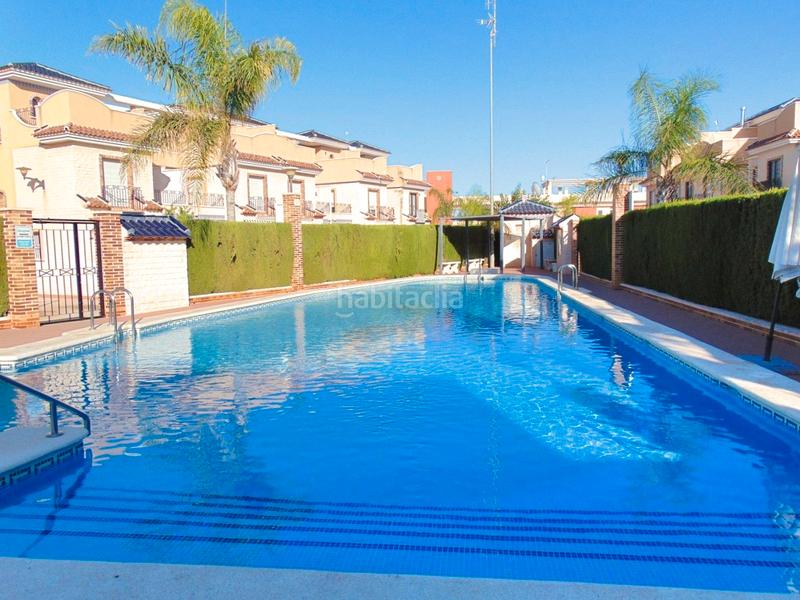 Foto 43499f8e-31ae-46be-a8e1-6ced8fb0e8d3. Reihenhaus in avenida del mare nostrum 57 in El Mojón Pilar de la Horadada