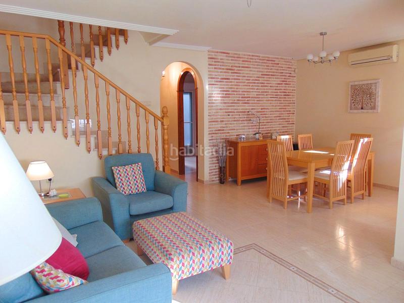 Foto 7a6cbab2-da23-4f64-b1b8-d2bc8ef07323. Reihenhaus in avenida del mare nostrum 57 in El Mojón Pilar de la Horadada