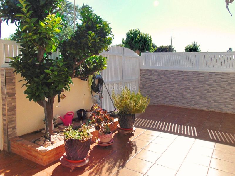 Foto c5360435-6a6b-4ebc-bb9d-1ecb8b0f008d. Casa aparellada amb calefacció aparcament a El Mojón Pilar de la Horadada
