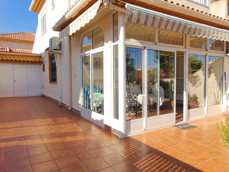 Foto cc903972-e80e-43f8-b08c-e48934fec8e1. Casa aparellada amb calefacció aparcament a El Mojón Pilar de la Horadada