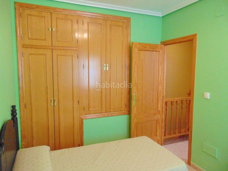 Foto dae998af-5518-41f7-aeaf-d6e64885e532. Casa aparellada amb calefacció aparcament a El Mojón Pilar de la Horadada