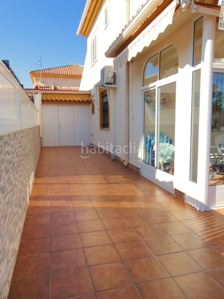Foto ee6d3f71-3130-41f7-aab3-a25ee5a98746. Casa aparellada amb calefacció aparcament a El Mojón Pilar de la Horadada