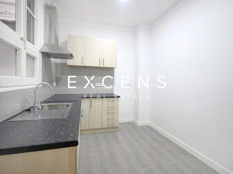 Foto a48f1bee-d950-4aaf-a962-84ca3db6e9ee. Rent office space with heating parking in Sant Gervasi - Galvany Barcelona