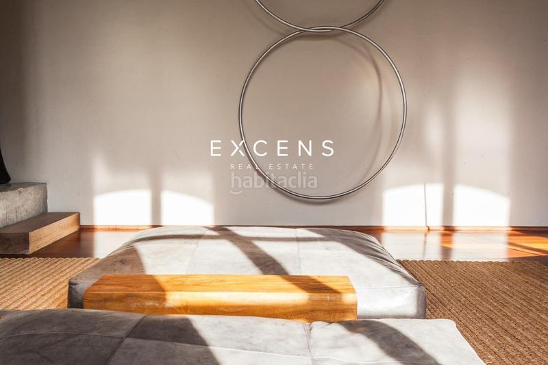 Foto 44e763bb-6c43-4dc6-b605-9738f3a187e5. Àtic amb calefacció a St. Pere - Sta. Caterina - El Born Barcelona