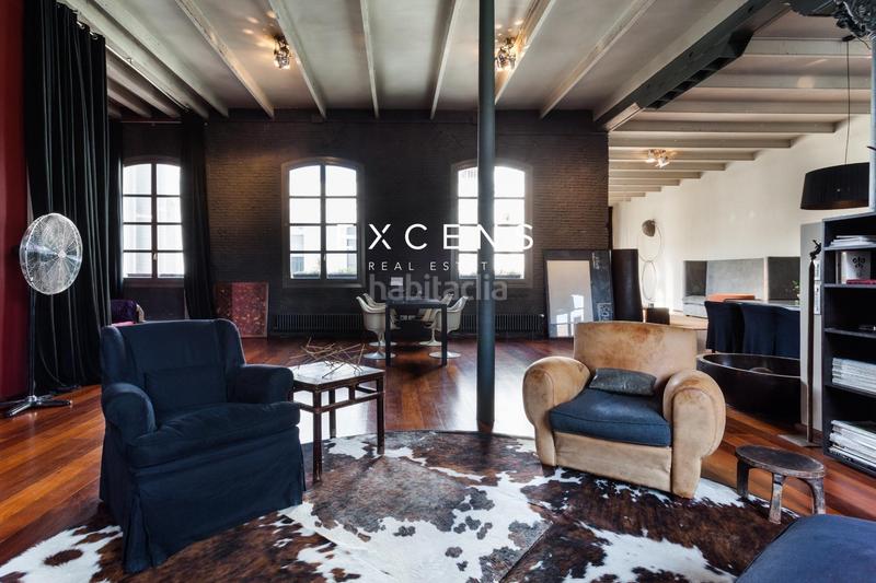 Foto caa1feb8-0573-4053-bed4-bb783b0dc2a8. Àtic amb calefacció a St. Pere - Sta. Caterina - El Born Barcelona