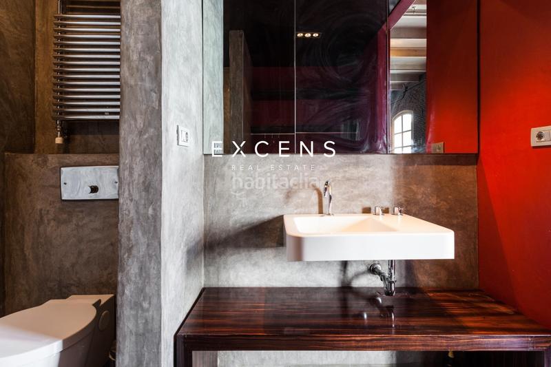 Foto caafbe4e-06ff-473d-b033-1658c70bb609. Àtic amb calefacció a St. Pere - Sta. Caterina - El Born Barcelona