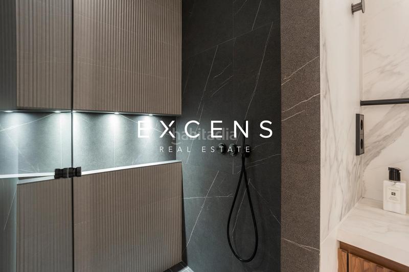 Foto a2b0a2a2-4a0e-4956-b68d-687081329828. Location appartement avec chauffage parking dans Sant Gervasi - Galvany Barcelona