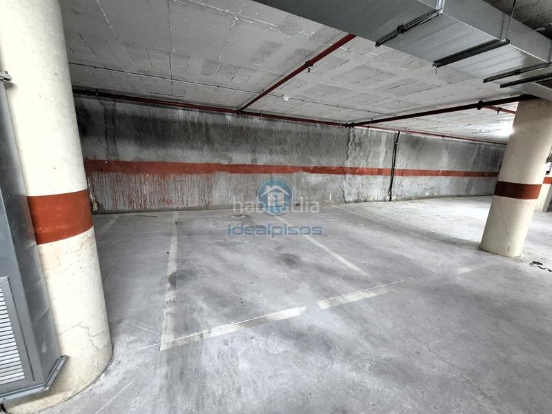 Foto 1bc67311-0109-41c8-9e43-076e493e9fb9. Parking voiture dans Carolinas Bajas Alicante