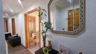 Flat in Altozano - Conde Lumiares. Vivienda con ascensor en pintor baeza junto a plaza américa