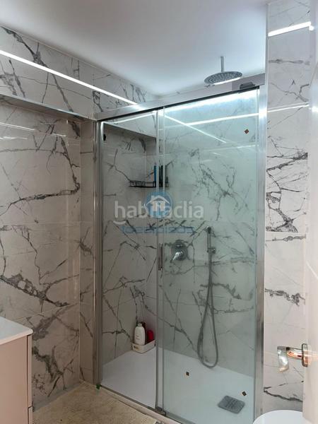 Foto 17f9ed5c-6481-437f-b971-25afd84b1107. Piso  reformado junto al mercado de carolinas en Alicante