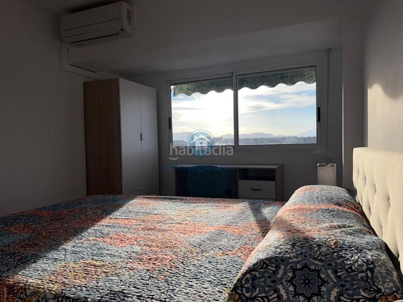 Foto cc1e15cd-24d0-48b8-9c30-9b89364d4b77. Piso  reformado junto al mercado de carolinas en Alicante