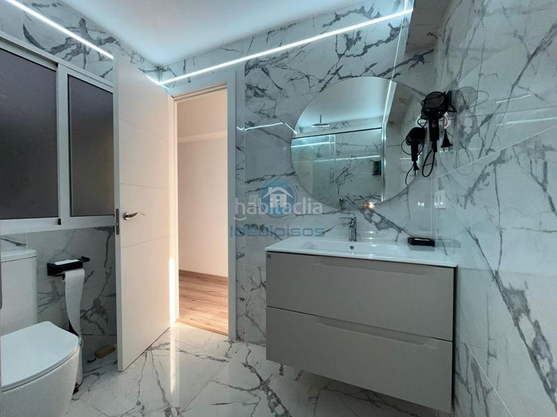 Foto f74c9d38-3dc8-4869-a63d-beab8615cfbf. Piso  reformado junto al mercado de carolinas en Alicante