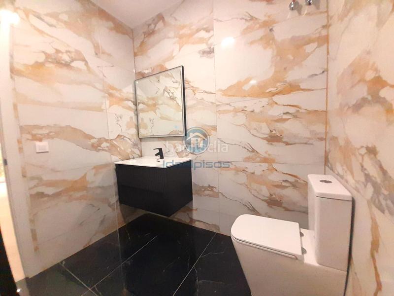 Foto 1c88ff61-5255-4f9e-b474-ef9b2a352dc1. Planta baixa amb calefacció a Campoamor Alicante