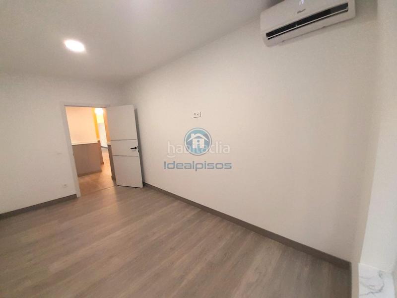 Foto 70ed8f11-8361-4a37-abb2-2abd3b1e4fb0. Planta baixa amb calefacció a Campoamor Alicante