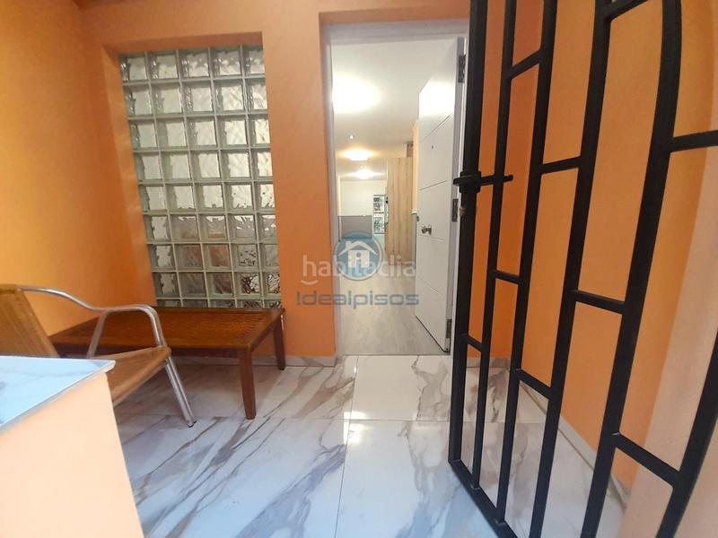 Foto f7b99954-79ca-48a8-a62b-c0bad420f5b1. Planta baixa amb calefacció a Campoamor Alicante