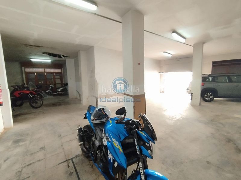 Foto 5ee30bfd-7ed1-40d2-b14f-255e7b2293c9. Local comercial a Campoamor Alicante