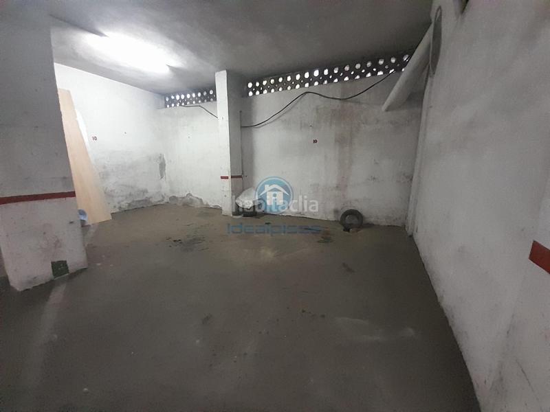 Foto d4dd652d-9d57-440d-8df5-852261c4362a. Autoparkplatz in Altozano - Conde Lumiares Alicante