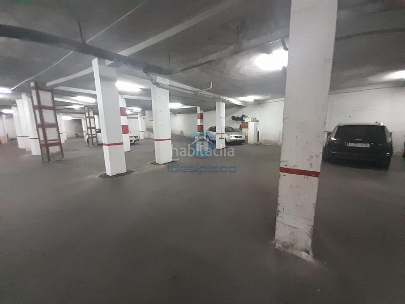 Foto d741d01b-0309-4294-a957-33ceec16e011. Autoparkplatz in Altozano - Conde Lumiares Alicante