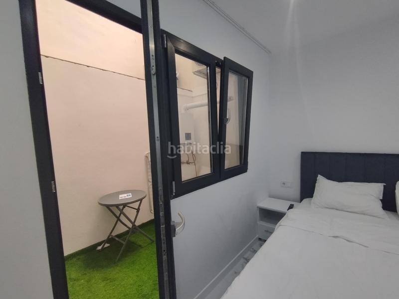 Foto 8ce37be6-3d2c-4e88-b0d4-6bd80935721c. Planta baja  con patio reformada en plà de bon repòs en Alicante