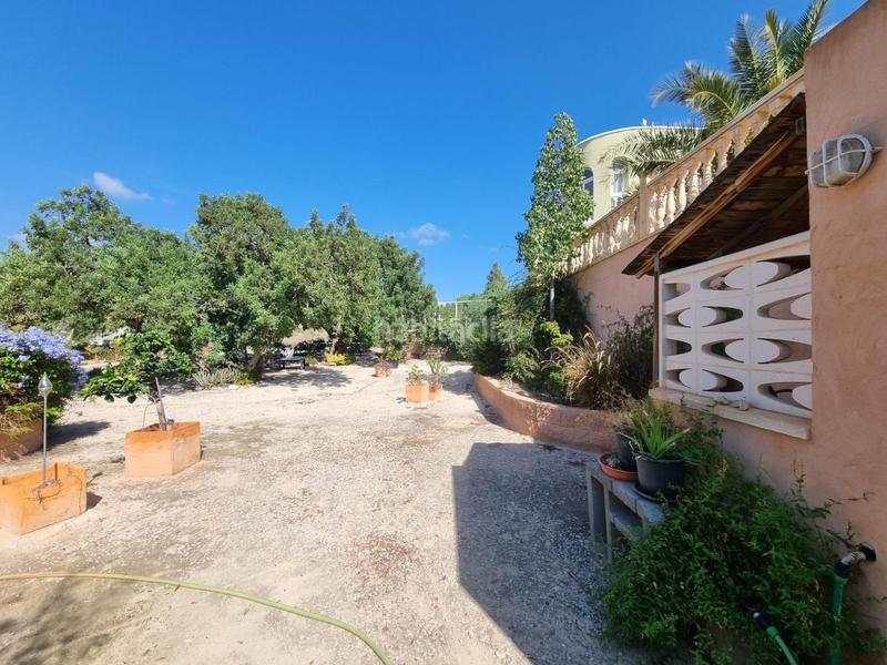 Foto 6baebadd-4bdc-4ac3-b1dc-d17b62260b75. Chalet avec piscine dans Moralet Alicante