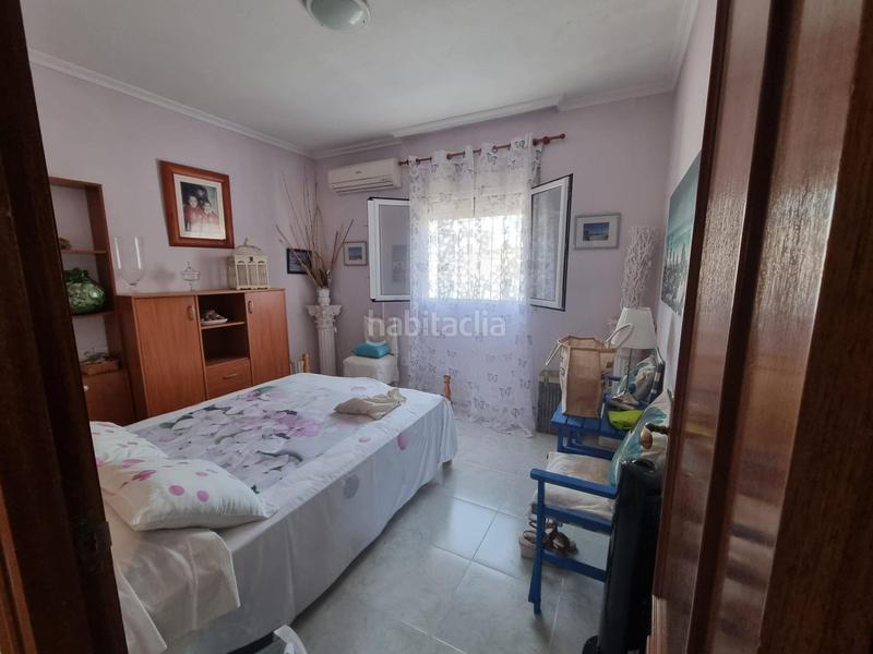 Foto 9e43f10a-9dde-4870-bc7b-faf416bf5d3e. Chalet avec piscine dans Moralet Alicante