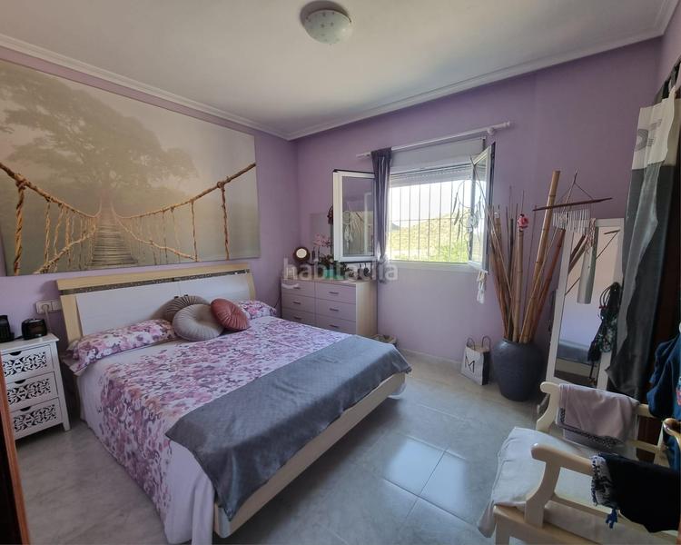 Foto ae73edd2-f9e5-4844-ab39-6985d7130675. Chalet avec piscine dans Moralet Alicante