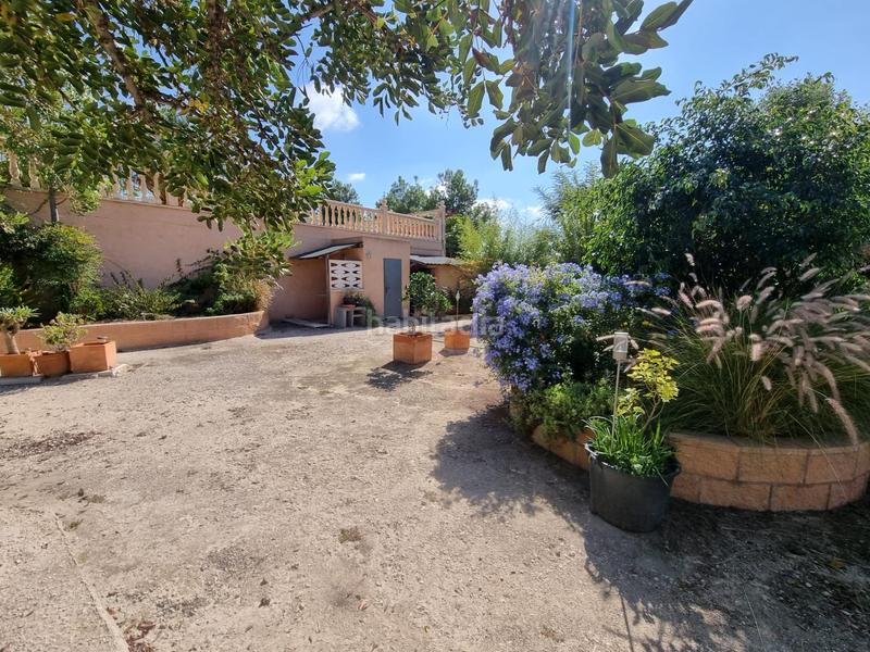 Foto cb75b8a1-c208-4109-9c88-4838bb0e08cd. Chalet avec piscine dans Moralet Alicante